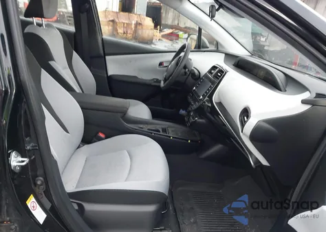 2022 Toyota Prius Le z USA, uszkodzony, nr VIN JTDKAMFU9N3166207